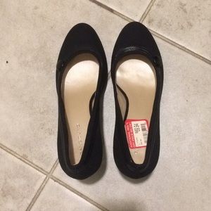 Bandolino size 9 black 3” heel